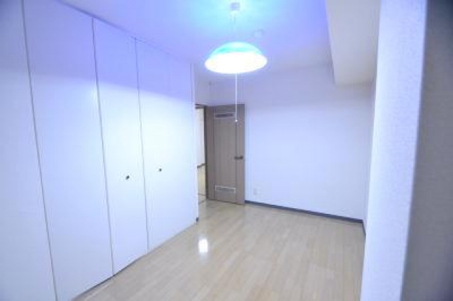 居室・リビング　写真は別のお部屋です。