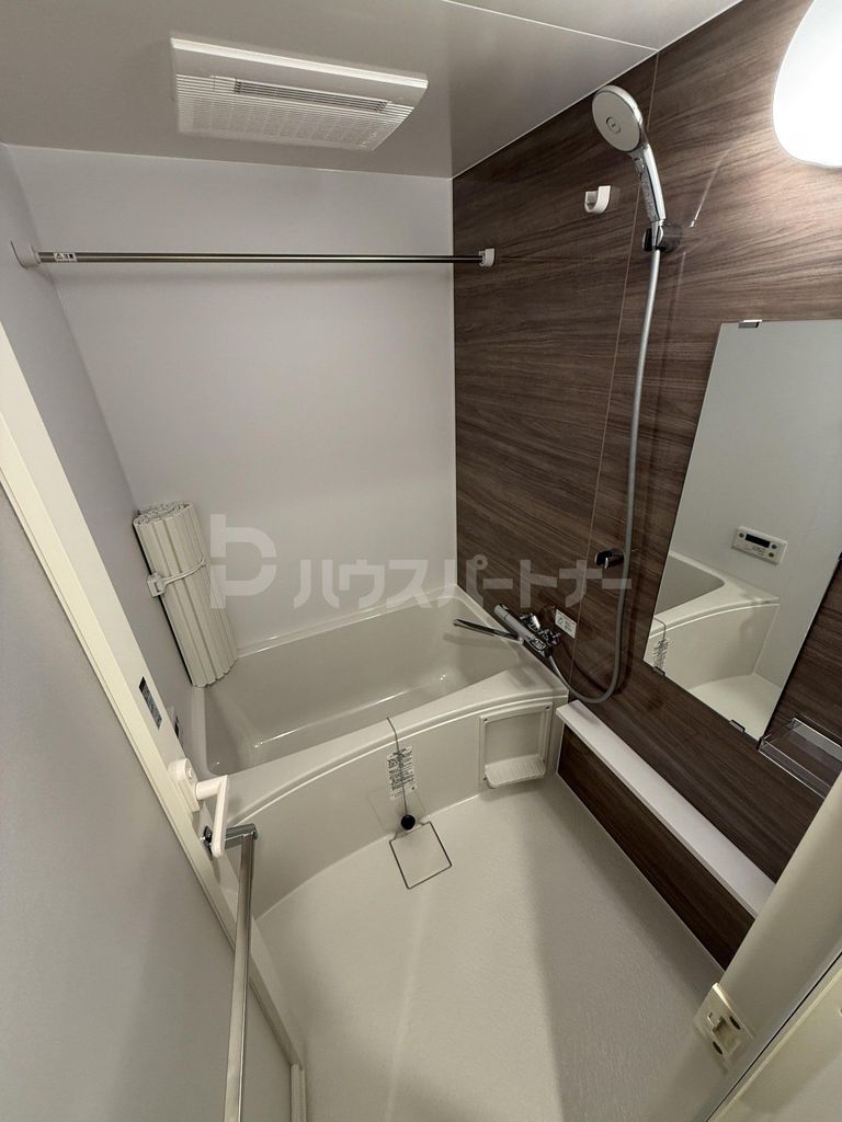 バス・シャワールーム　バス