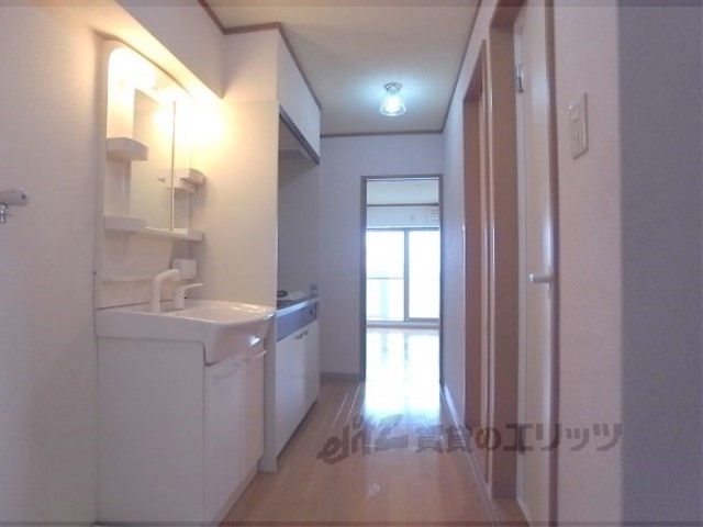 その他部屋・スペース　廊下