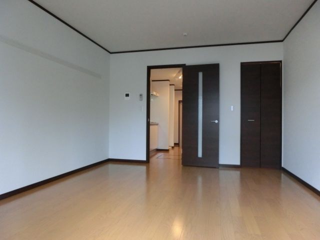 居室・リビング　広々洋室９帖