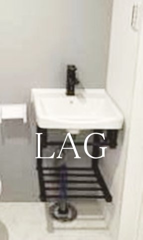 洗面設備　独立洗面台です。（同仕様）