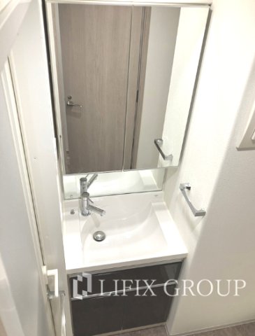 洗面設備　独立洗面台