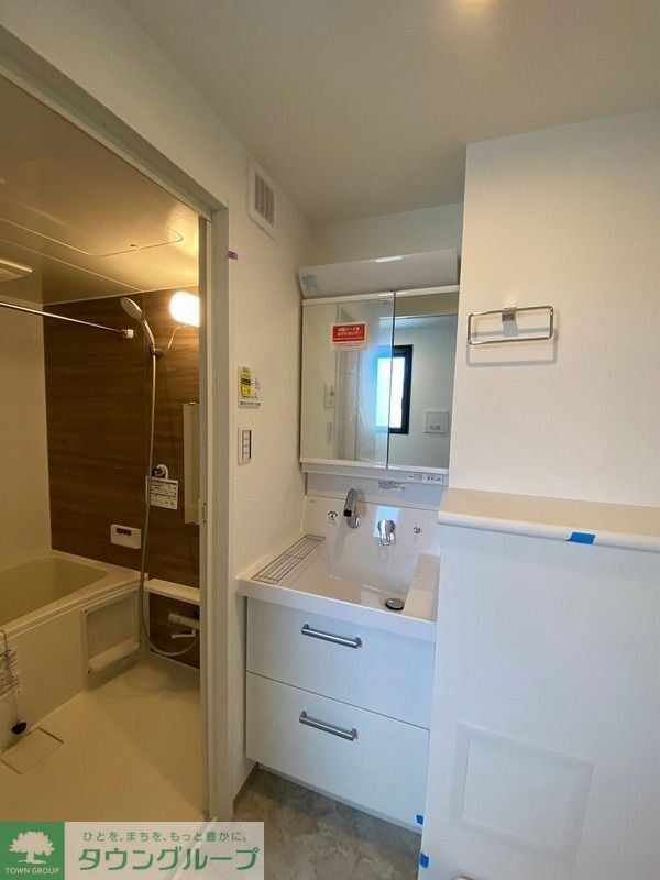 バス・シャワールーム　別部屋参考写真