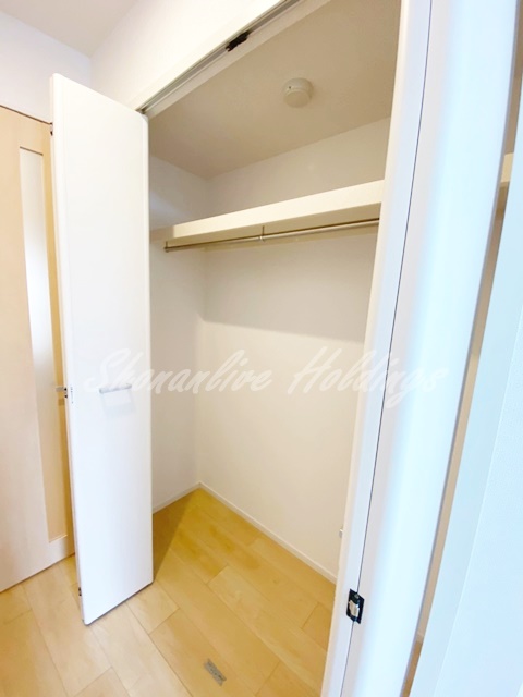 収納　荷物が多い方でも安心の大型クローゼット