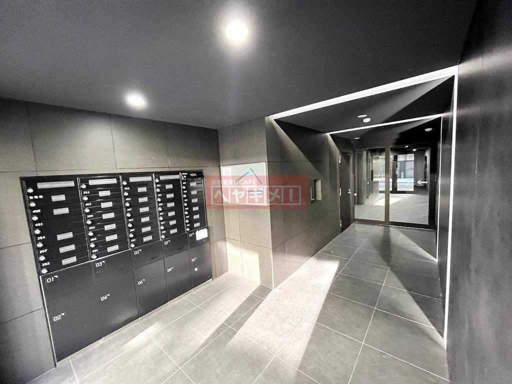 エントランス　エントランス