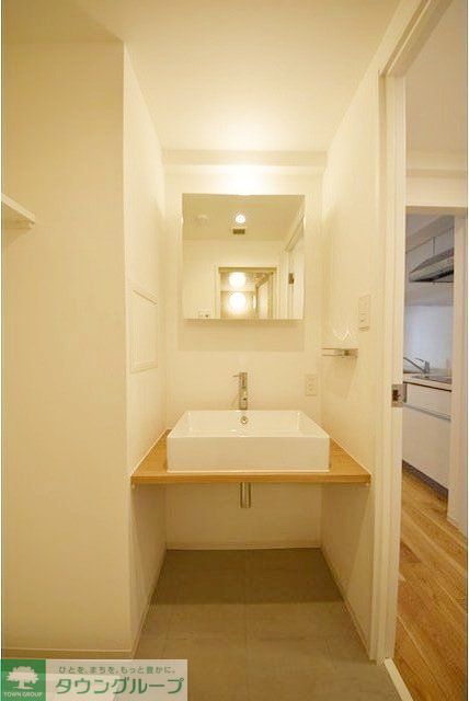 洗面設備　お部屋探しは株式会社　タウンハウジング　までお気軽にお問合…