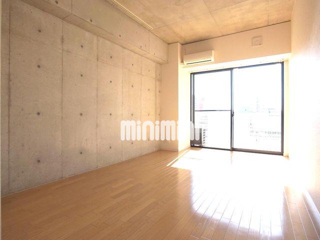 居室・リビング　９帖の広々としたお部屋です