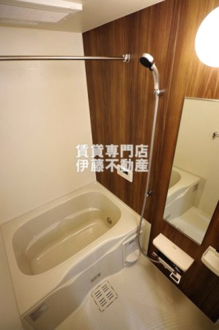 バス・シャワールーム　追い焚き機能付給湯設備