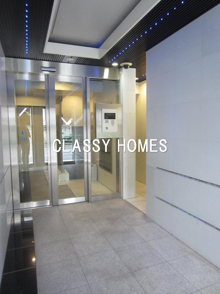 エントランス　2007年竣工 シンシア芝浦ルネッタ：エントランス