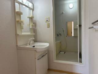 洗面設備　洗面台です。