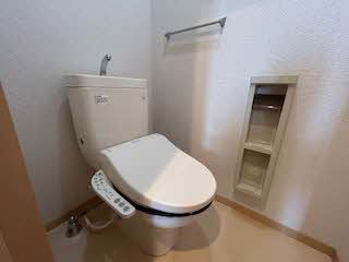 トイレ　トイレです。