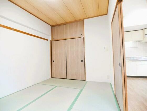 収納　たっぷり入る収納が３箇所あり