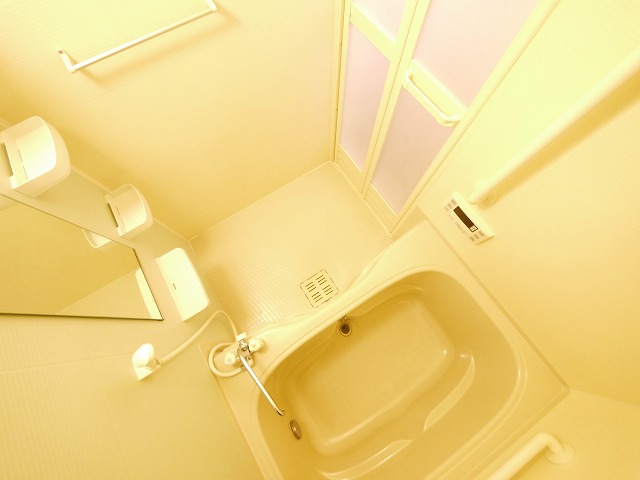 バス・シャワールーム　日々の疲れを癒すお風呂付です