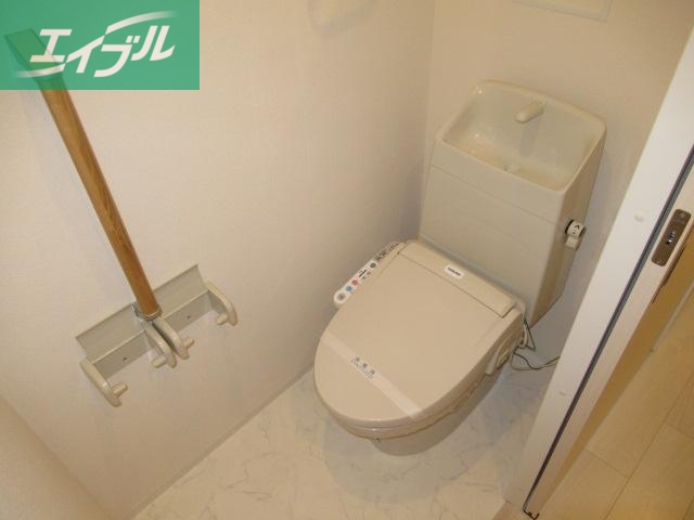 トイレ　シャワー付トイレ