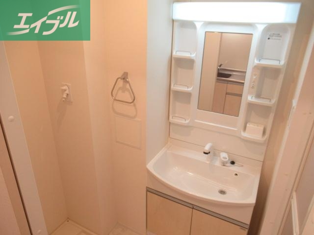 洗面設備　洗髪洗面化粧台