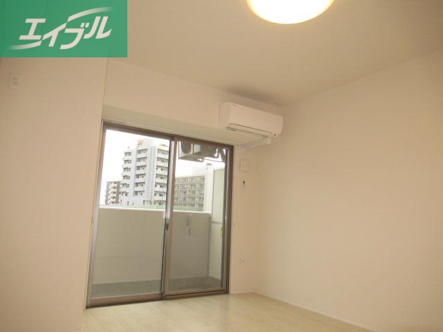 居室・リビング　洋室