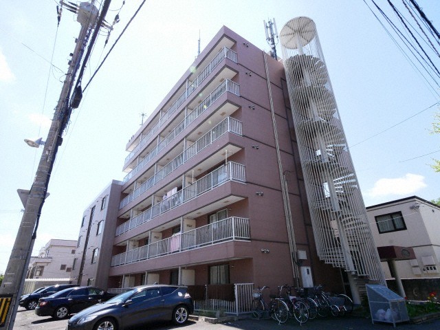 建物外観　東西線「ひばりヶ丘」駅より徒歩５分の好立地物件です♪