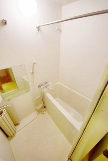 バス・シャワールーム　お風呂です。