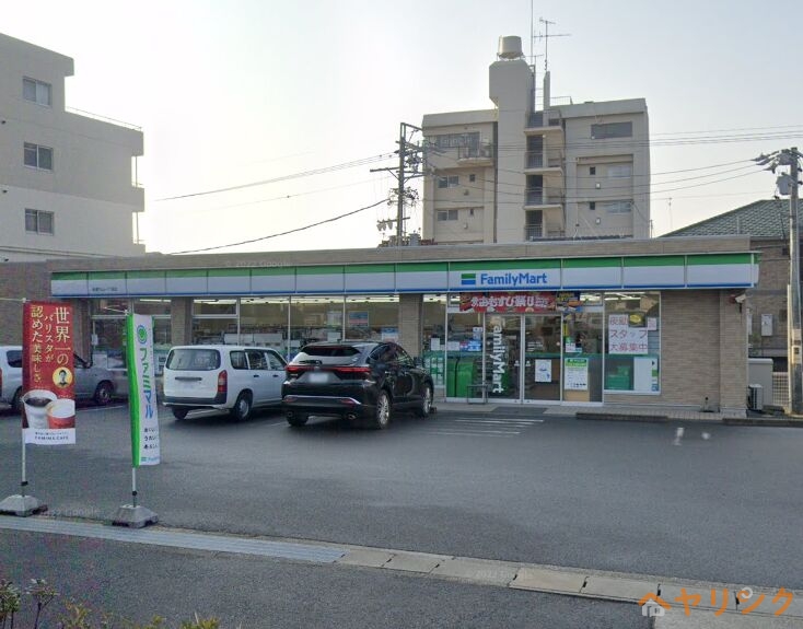 コンビニ　ファミリーマート名東引山一丁目店（コンビニ）まで193m