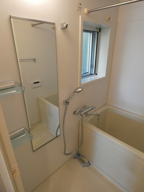 バス・シャワールーム　バス※別部屋参考写真