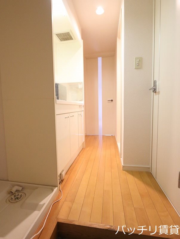 玄関　写真は同シリーズタイプの為、現状優先になります。