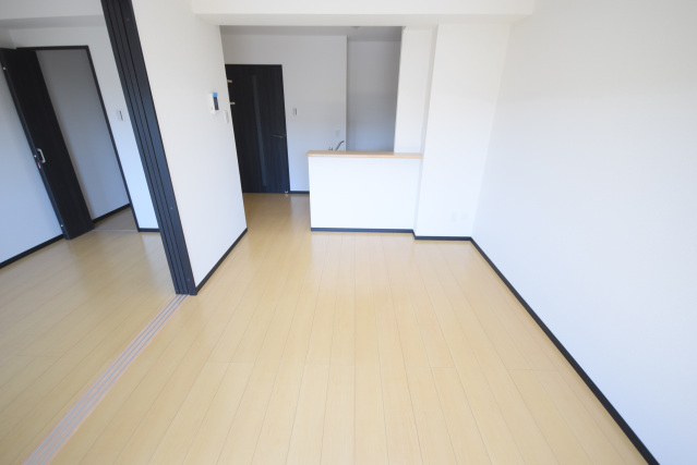 居室・リビング　写真は別のお部屋のものです