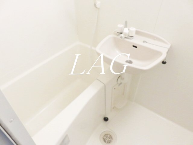 バス・シャワールーム　お風呂です。