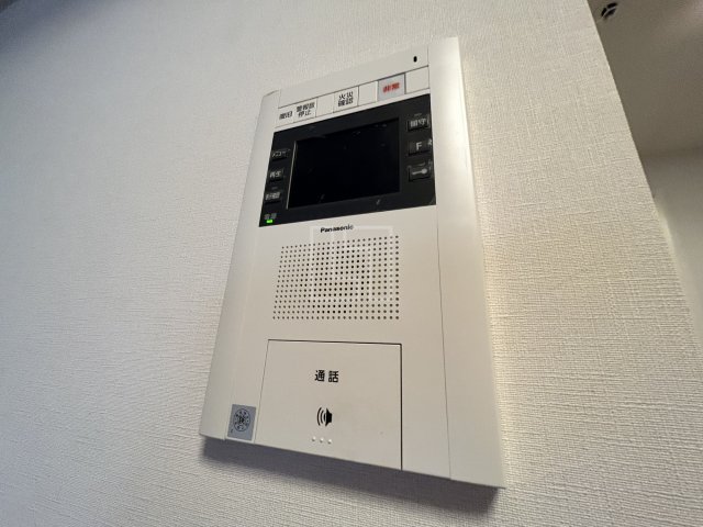セキュリティ　TLRレジデンス本町WEST　TV付モニターフォン