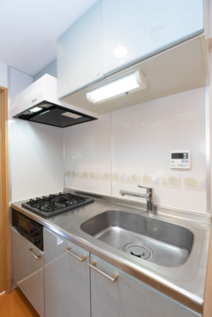 キッチン　※写真は同タイプ住戸です。