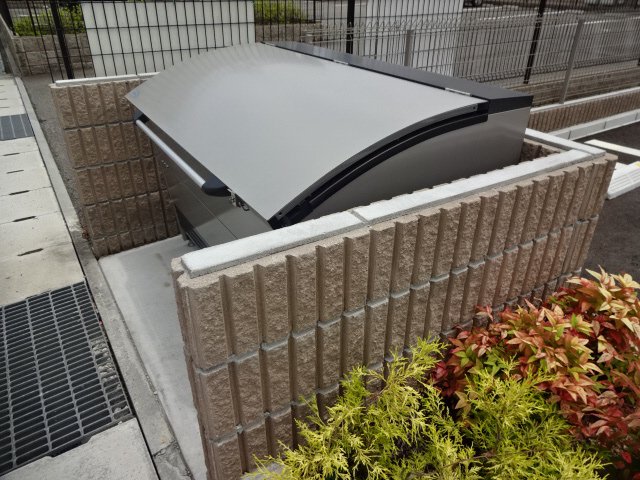 その他設備　人感センサー