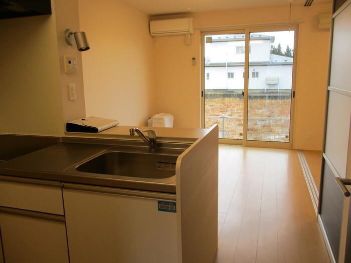 居室・リビング　キッチン・リビング