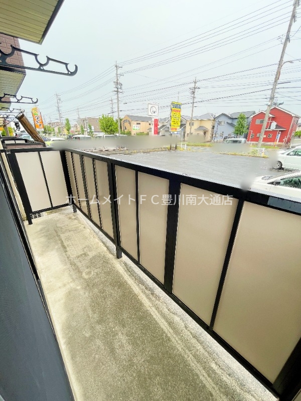 ＪＲ東海道本線 豊橋駅 バス乗車時間：12分 最寄りバス停で下車 徒歩8分 2階建 築29年の内装写真