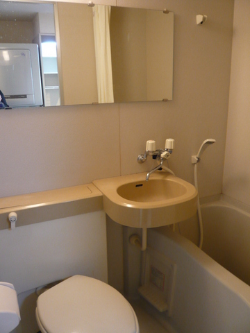 バス・シャワールーム　３点ユニットバスのバスです♪