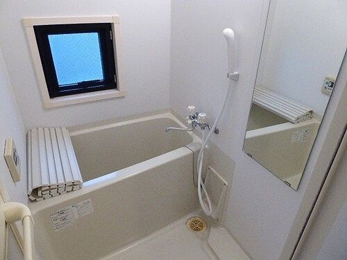 バス・シャワールーム　☆ゆったりくつろげるお風呂☆