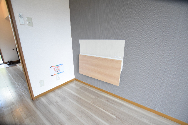 その他部屋・スペース　収納可能な棚があります！