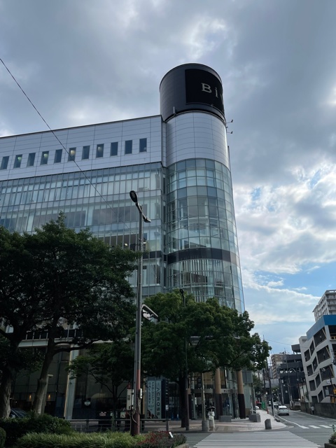 ショッピングセンター　BiVi福岡（ショッピングセンター）まで443m