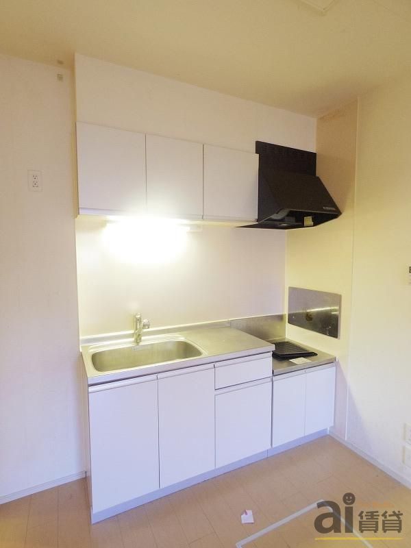 キッチン　玄関