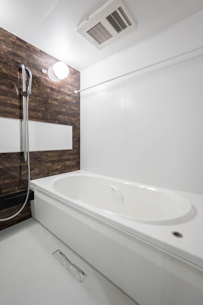 バス・シャワールーム　浴室