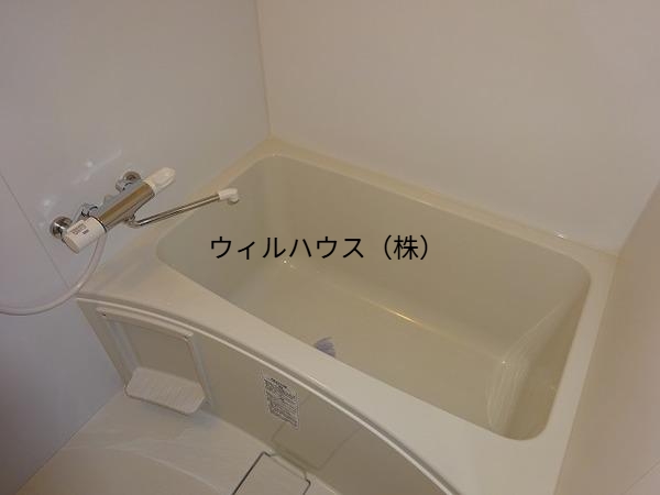 バス・シャワールーム　キレイな浴室！