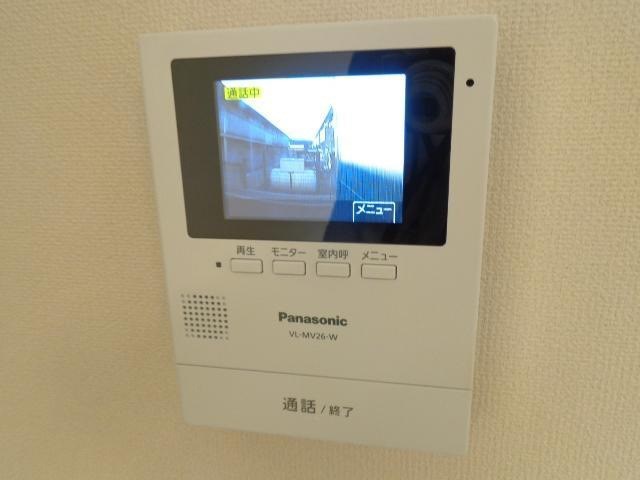 セキュリティ　安心のＴＶドアホン完備です。
