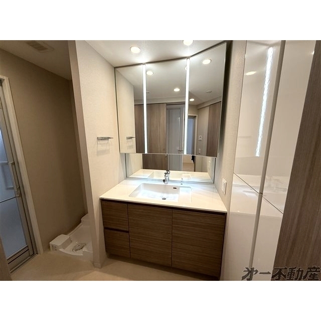 洗面設備　洗面所