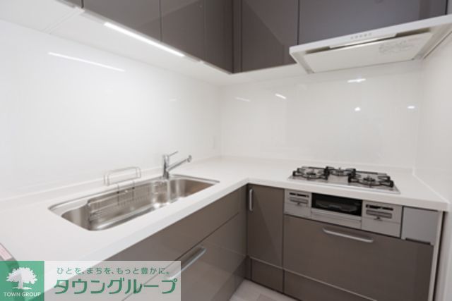 キッチン　※写真は同タイプ住戸です。