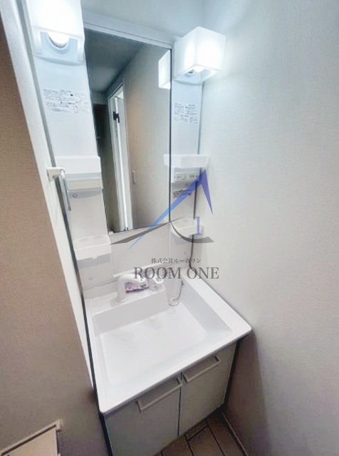 洗面設備　洗面台です。