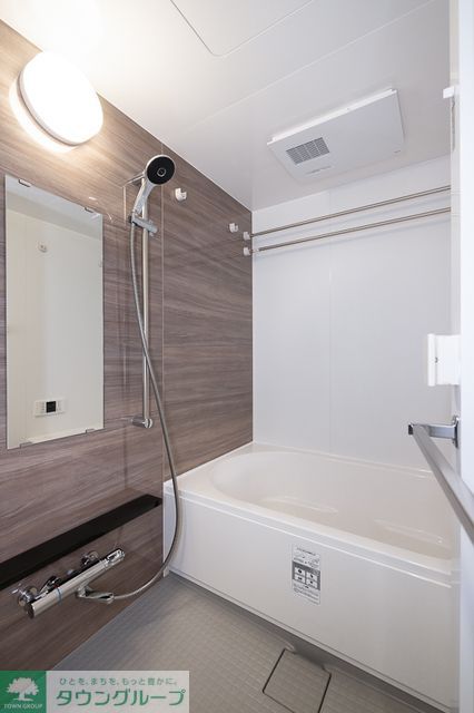 バス・シャワールーム　※写真は同タイプ住戸です。