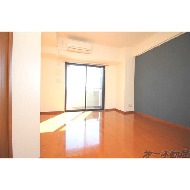 建物外観　洋室