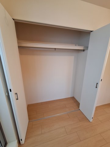 収納　写真は別部屋の参考写真です