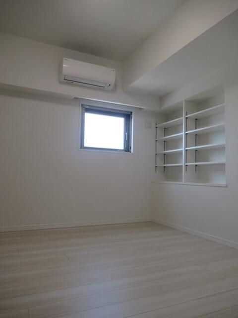 その他部屋・スペース　落ち着いた雰囲気で寝室向きのお部屋です♪