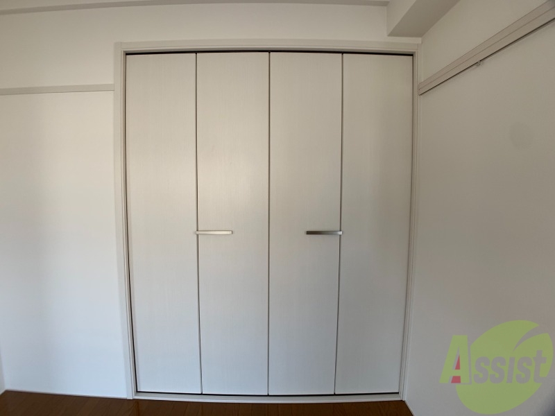 収納　収納です。大きくてたくさん入る収納になっております。