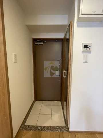 玄関　ルクレ板橋