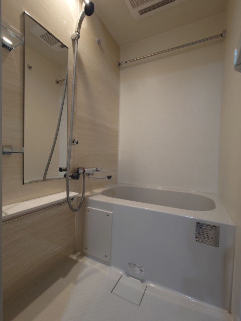 バス・シャワールーム　同タイプ